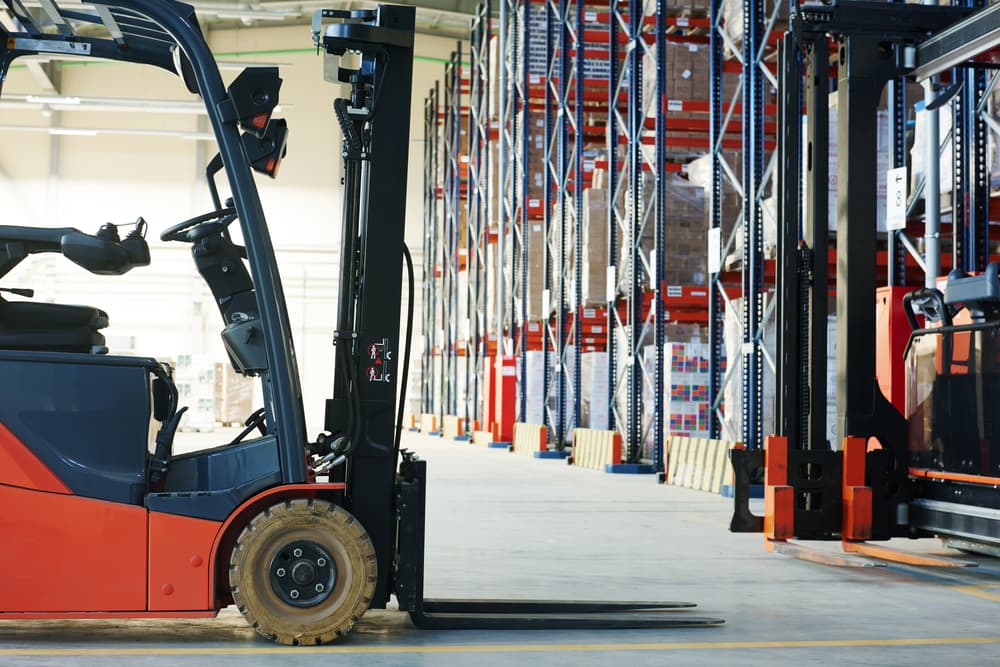 Factors To Consider When Choosing Rental Lift Truck