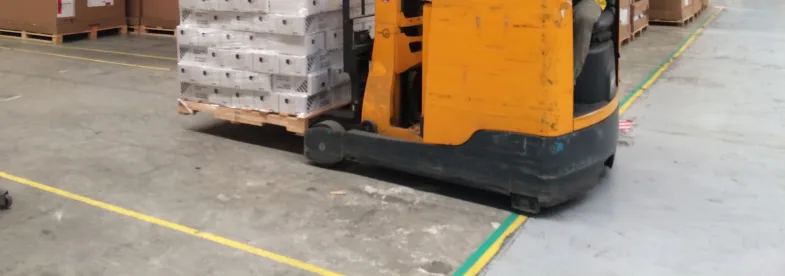 Internal Combustion Engine Trucks (Solid/Cushion Tires)