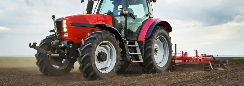 Electric and Internal Combustion Engine Tractors